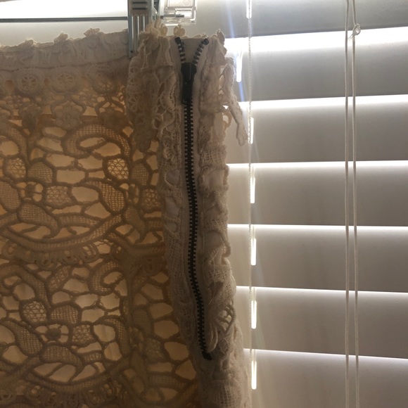 LOFT White/Cream Lace Skirt - Picture 4 of 6